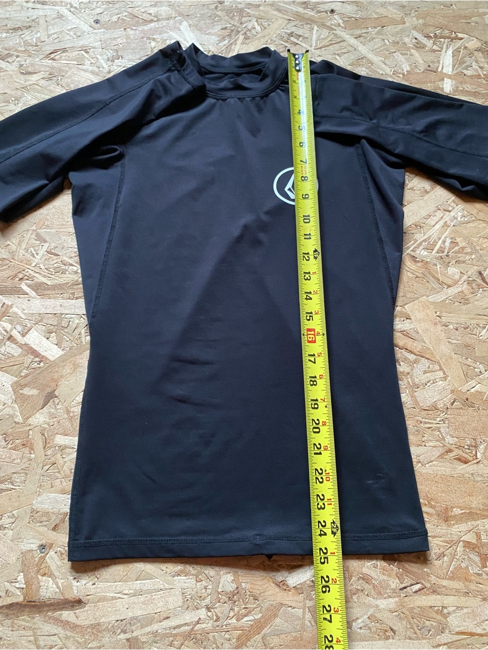 Volcom Black Long-Sleeve Logo Rash Guard - Picture 8 of 9